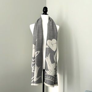 Alexander McQueen wool skull scarf